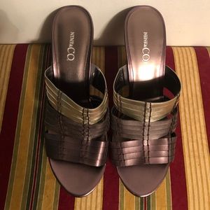 Nine&Co. wedge sandals